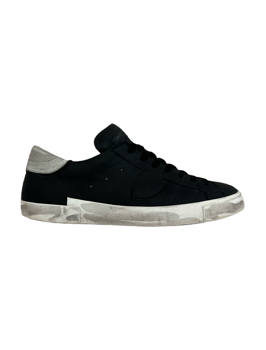 Philippe model sneakers (Black and White)