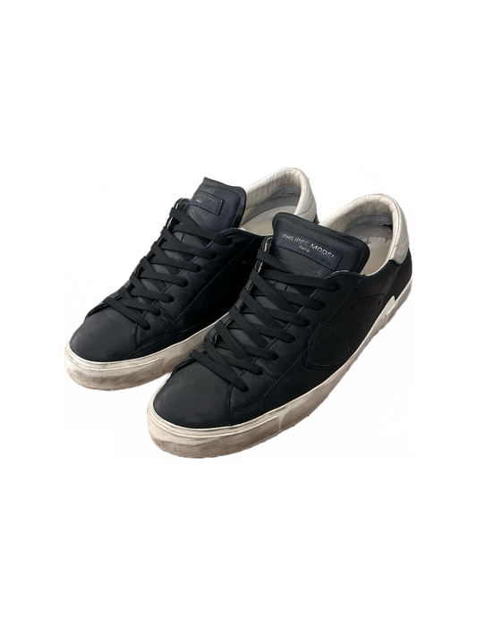 Philippe model sneakers (Black and White)